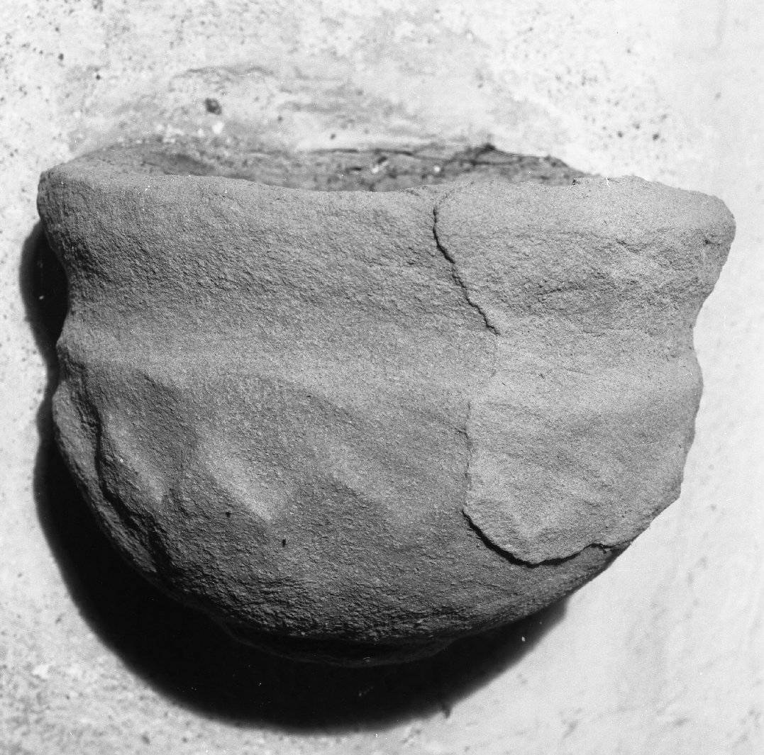 acquasantiera da parete - bottega toscana (prima metà sec. XVIII)