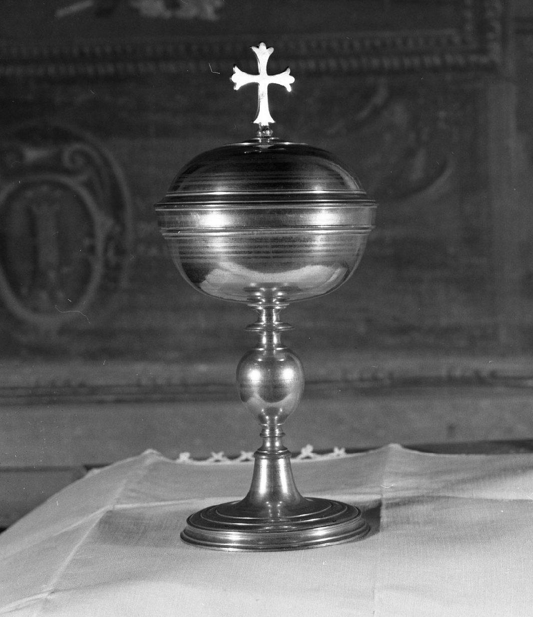 pisside - bottega Italia centro-settentrionale (sec. XVI)