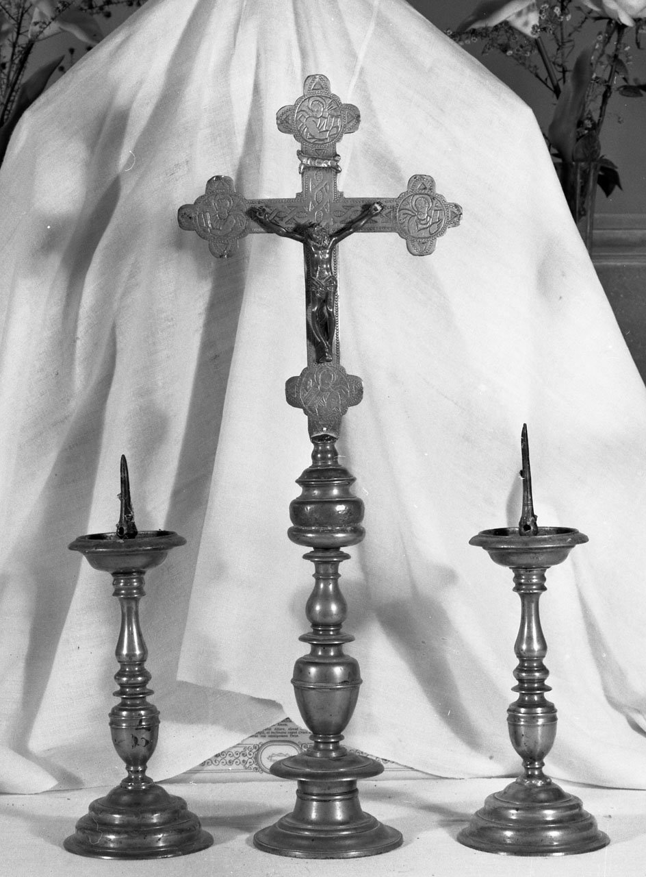 croce processionale - bottega Italia centro-settentrionale (sec. XVI)