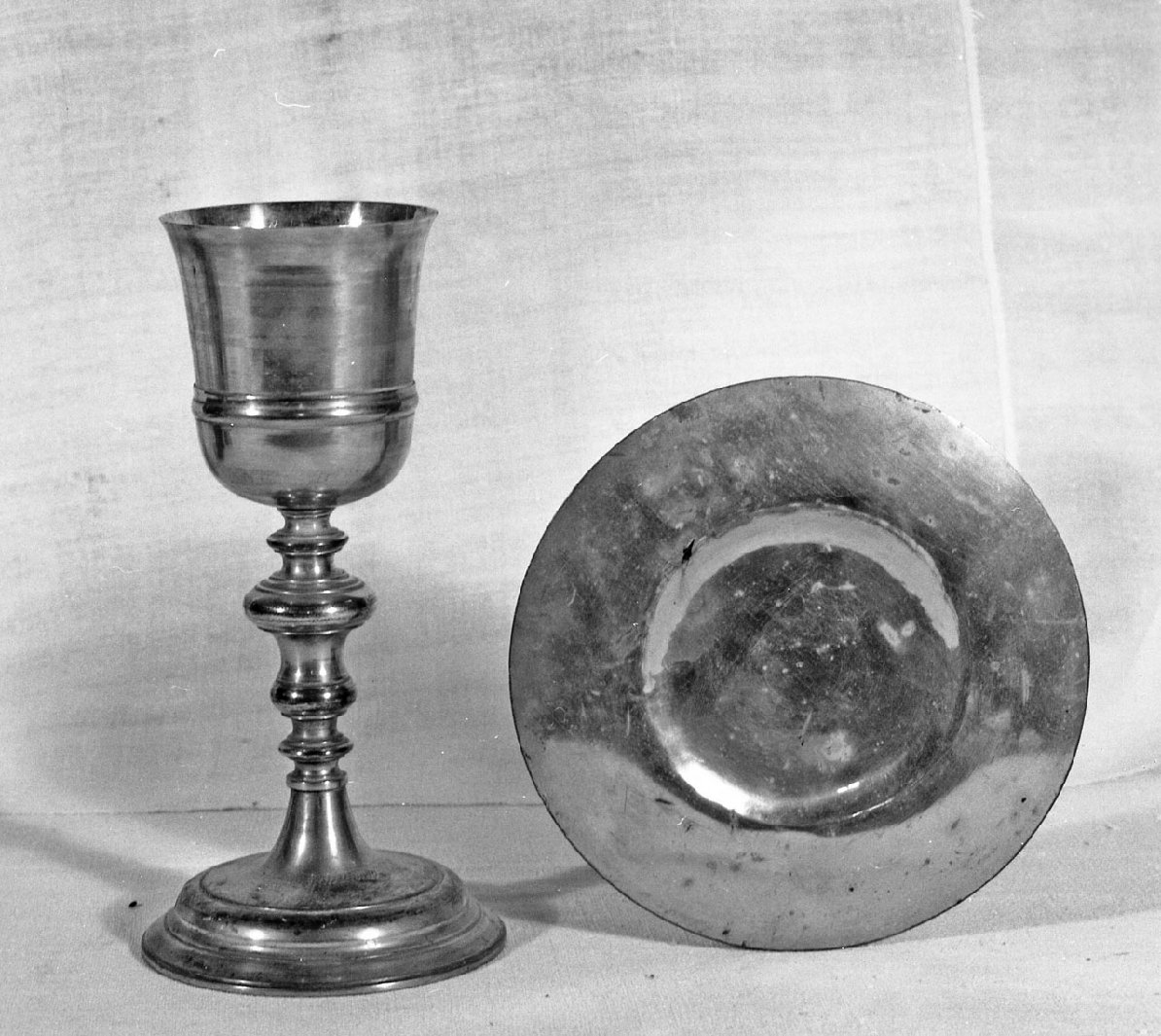 calice - bottega Italia centro-settentrionale (sec. XVIII)