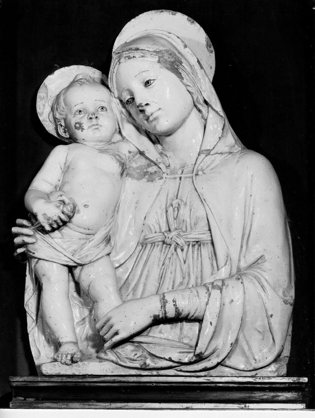 Madonna con Bambino (rilievo) - bottega robbiana (fine/inizio secc. XV/ XVI)