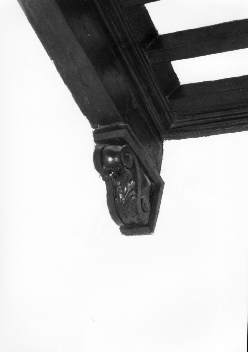 mensola, serie - bottega toscana (secc. XVII/ XVIII)