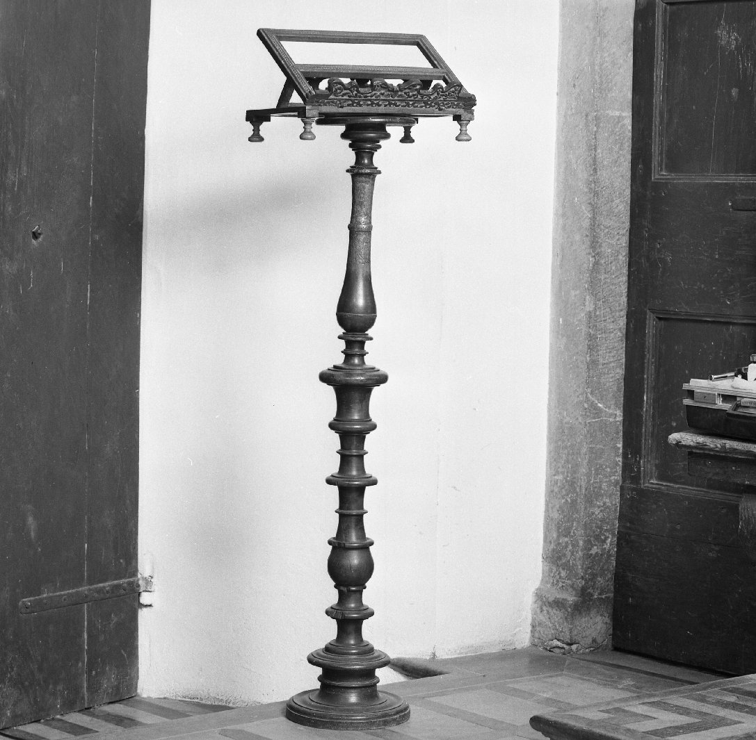 leggio, insieme - bottega toscana (sec. XIX)