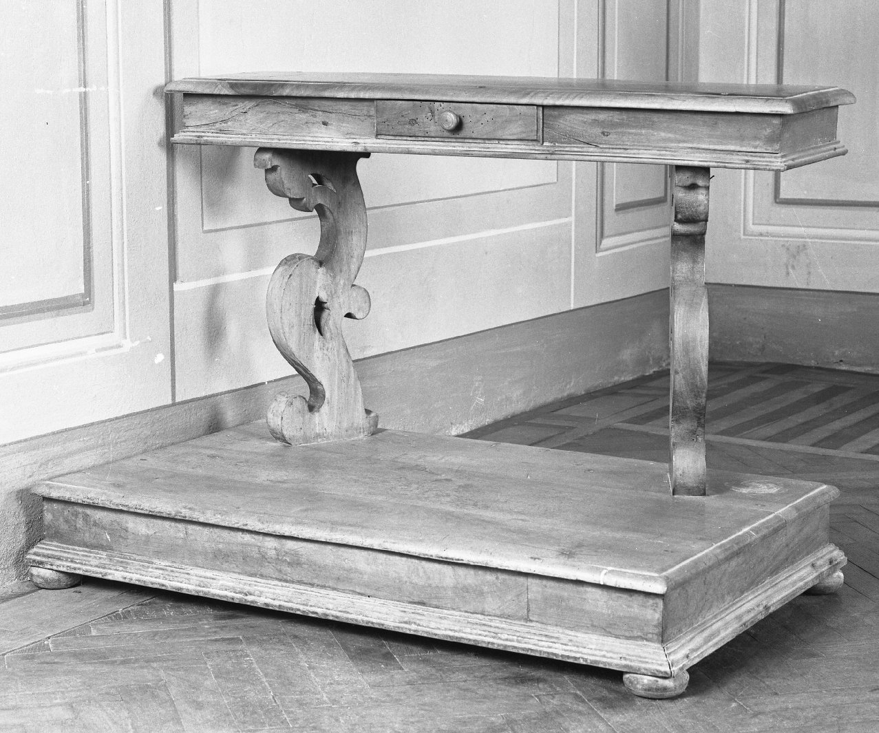 inginocchiatoio, serie - bottega toscana (sec. XVIII)