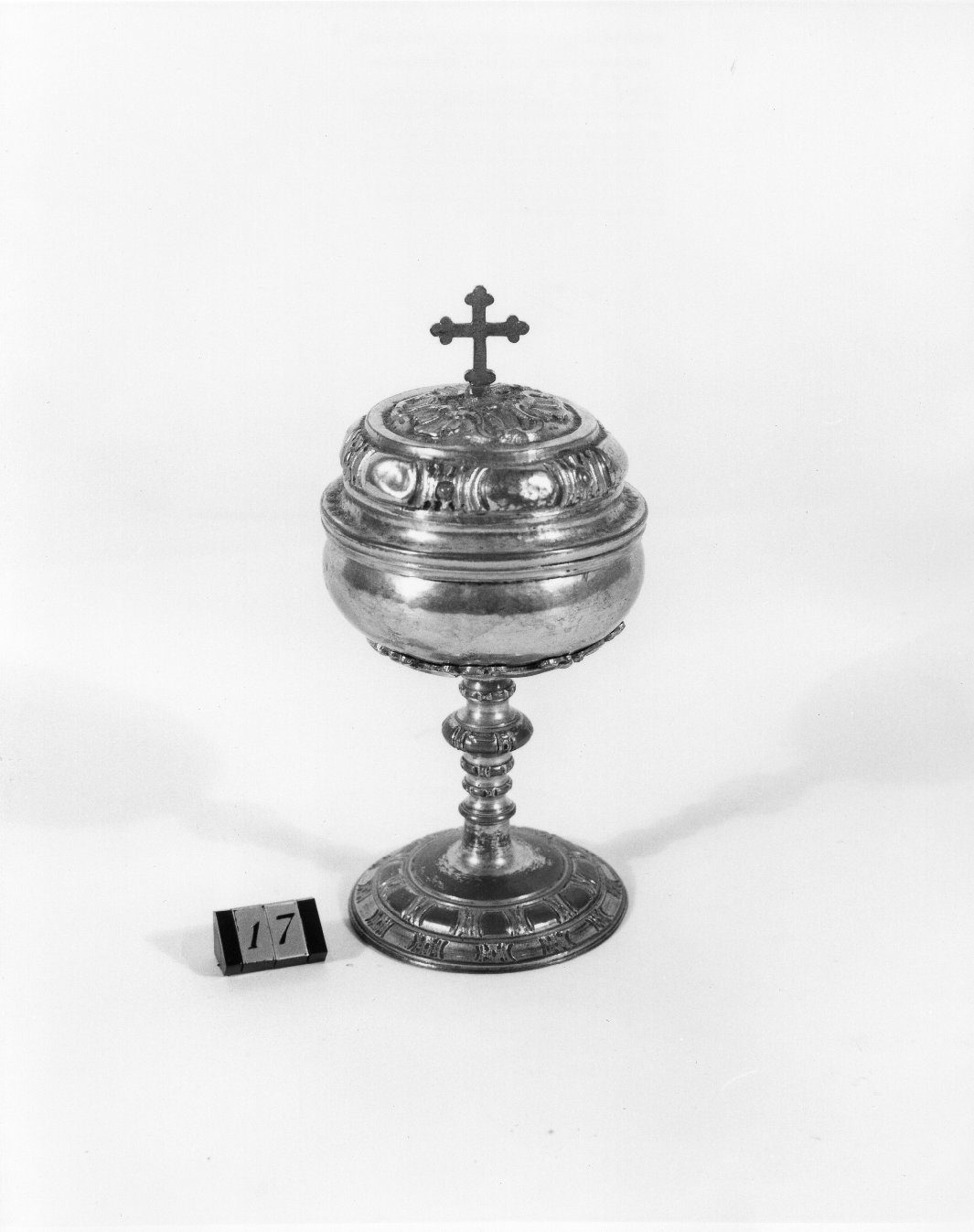 pisside - bottega toscana (sec. XVIII)