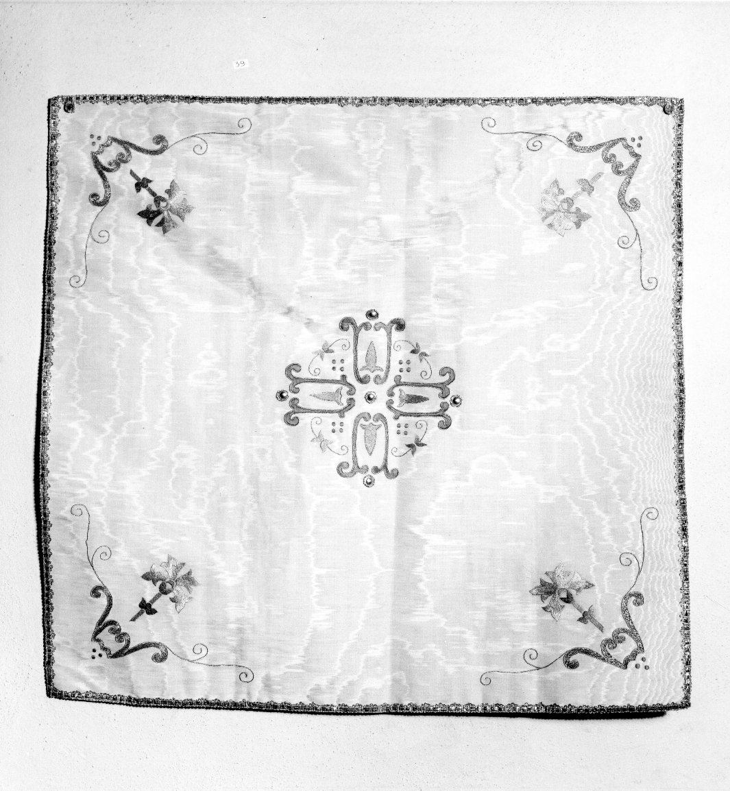 velo di calice, elemento d'insieme - manifattura toscana (sec. XIX)