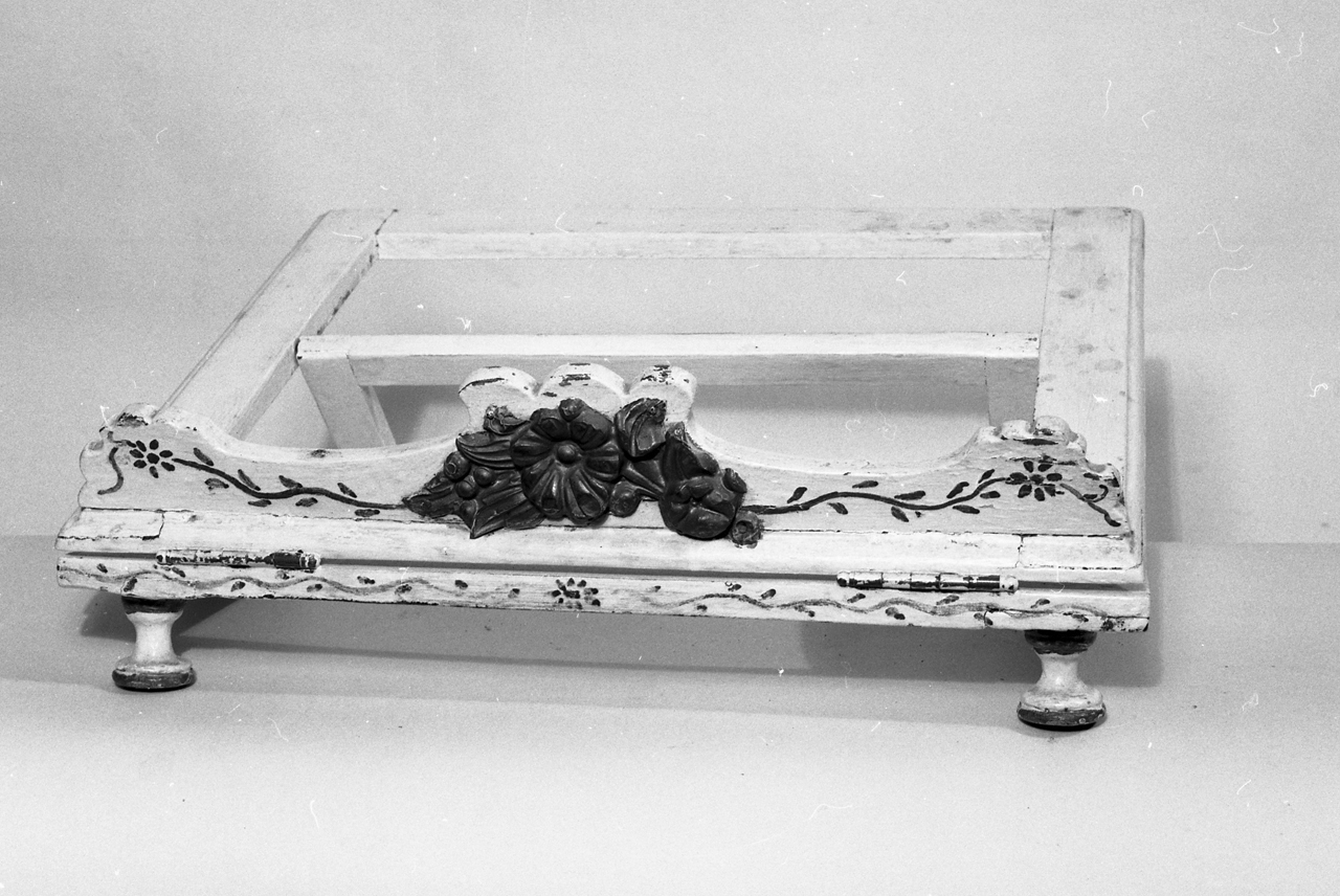 leggio d'altare - bottega toscana (inizio sec. XX)