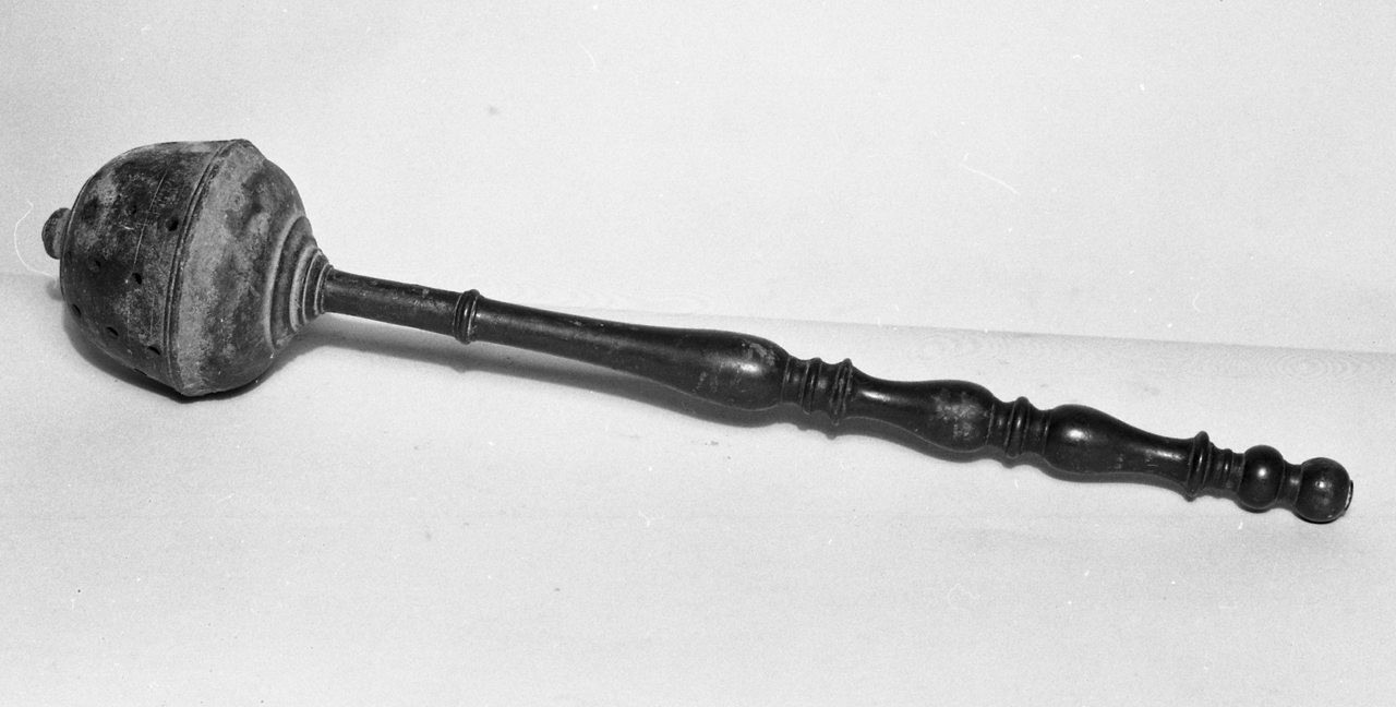 aspersorio - bottega toscana (metà sec. XIX)