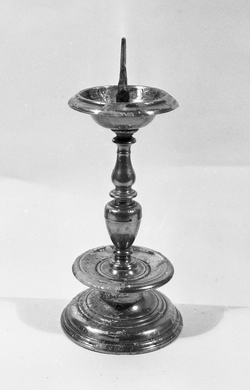 candeliere - bottega toscana (metà sec. XX)