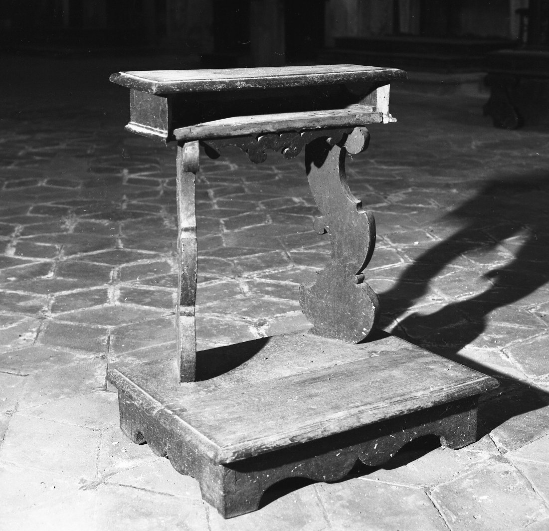 inginocchiatoio - bottega toscana (fine sec. XVIII)