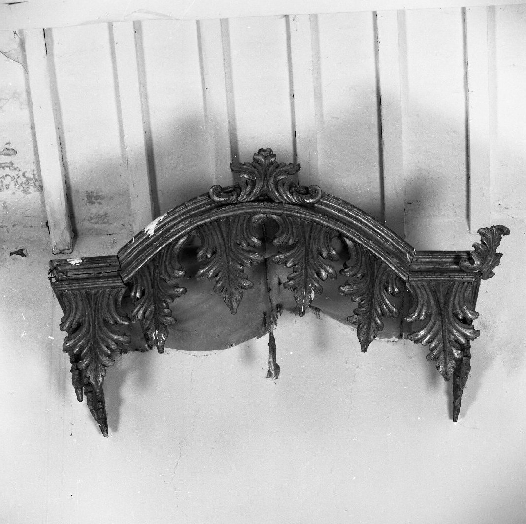 baldacchino d'altare, serie - bottega toscana (terzo quarto sec. XVIII)