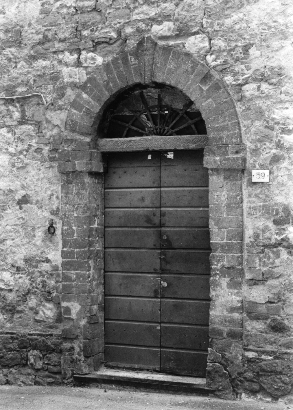 portone - bottega toscana (secc. XVI/ XVII)