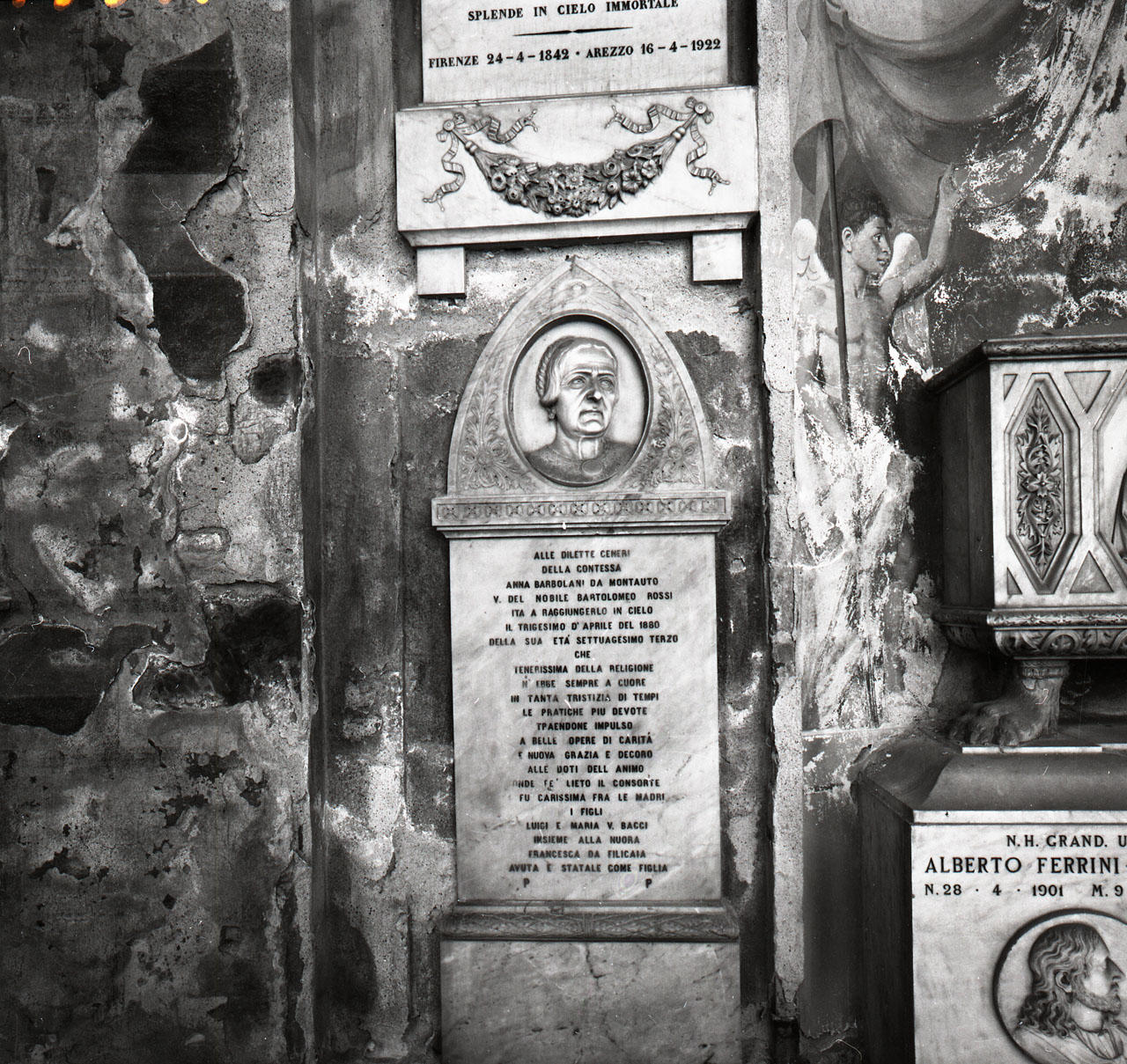 ritratto di donna (lapide tombale) - bottega aretina (sec. XIX)