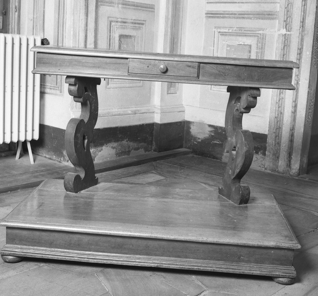 inginocchiatoio, coppia - manifattura toscana (sec. XVIII)