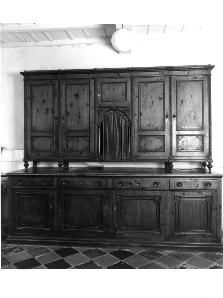mobile da sacrestia, opera isolata - manifattura toscana (sec. XIX)