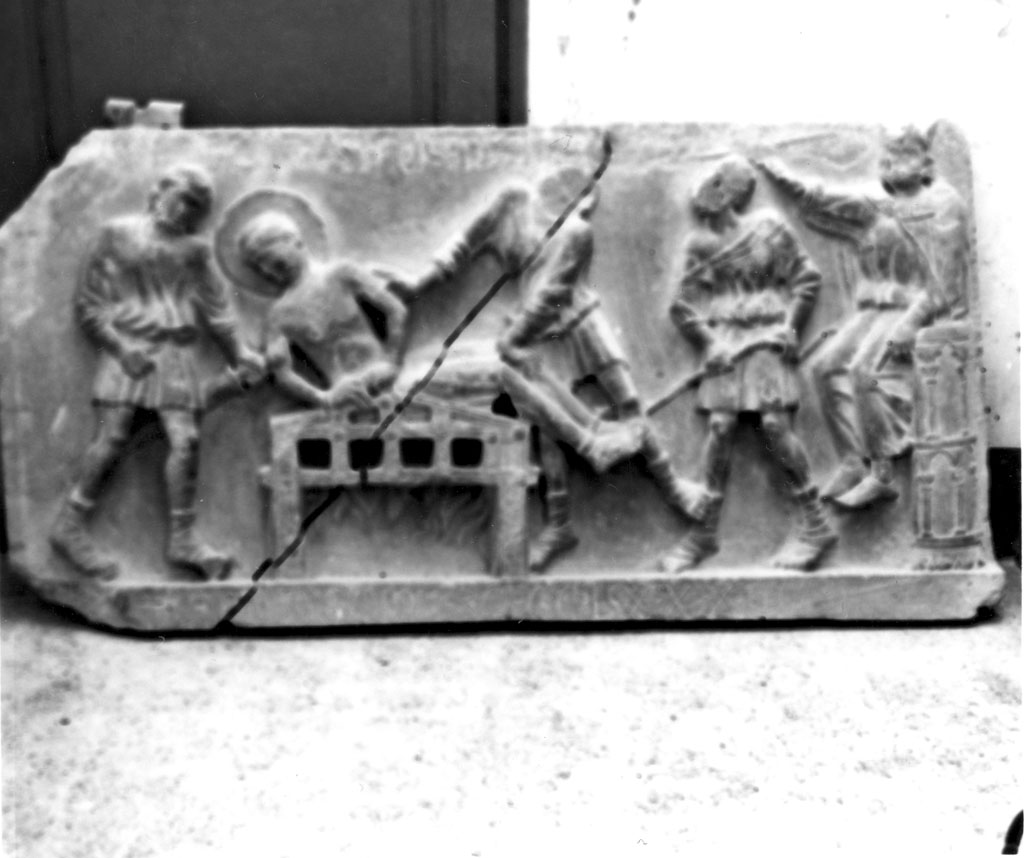 martirio di San Lorenzo (decorazione plastica) - bottega toscana (sec. XIII)