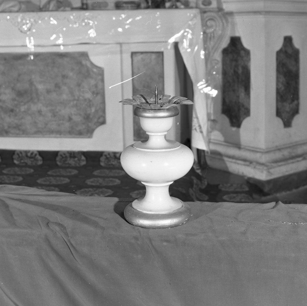 candelabro - ambito toscano (sec. XX)