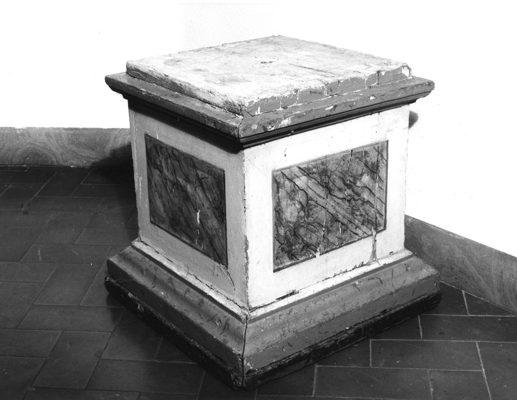 base, serie - manifattura toscana (sec. XVIII)