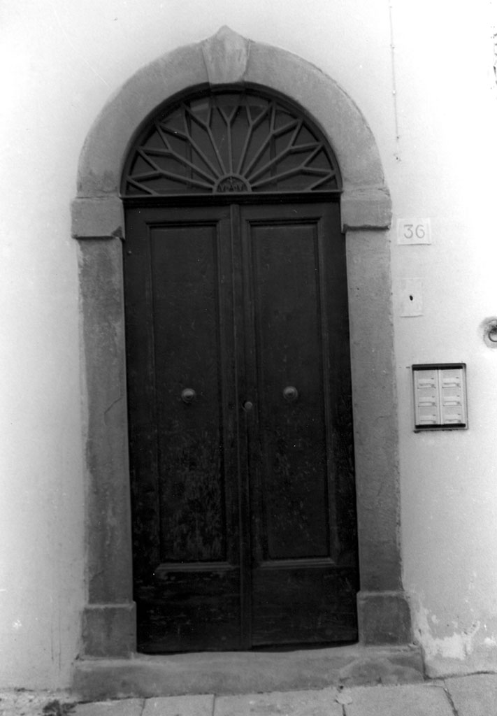 portale - bottega toscana (sec. XIX)