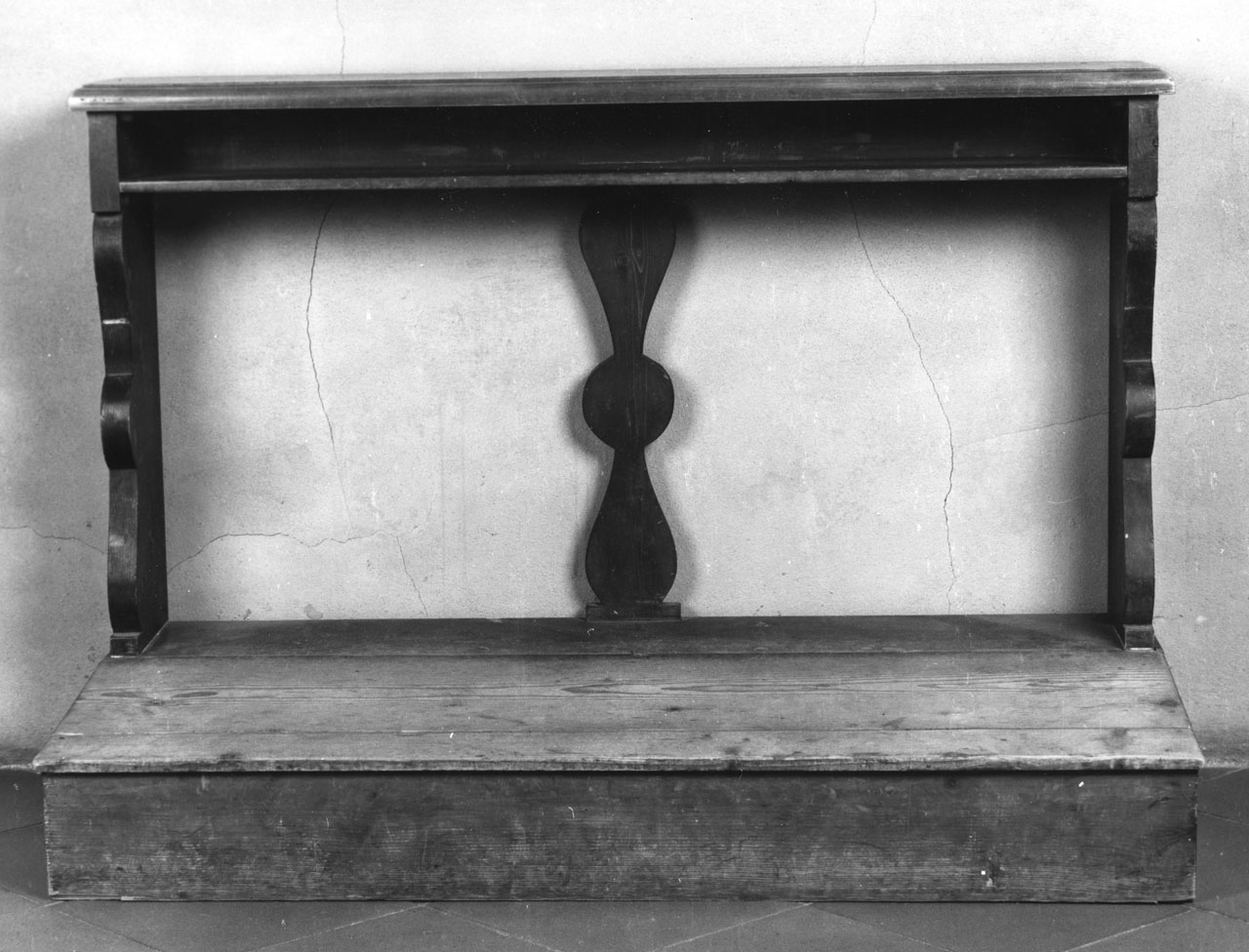 inginocchiatoio, opera isolata - bottega toscana (inizio sec. XIX)