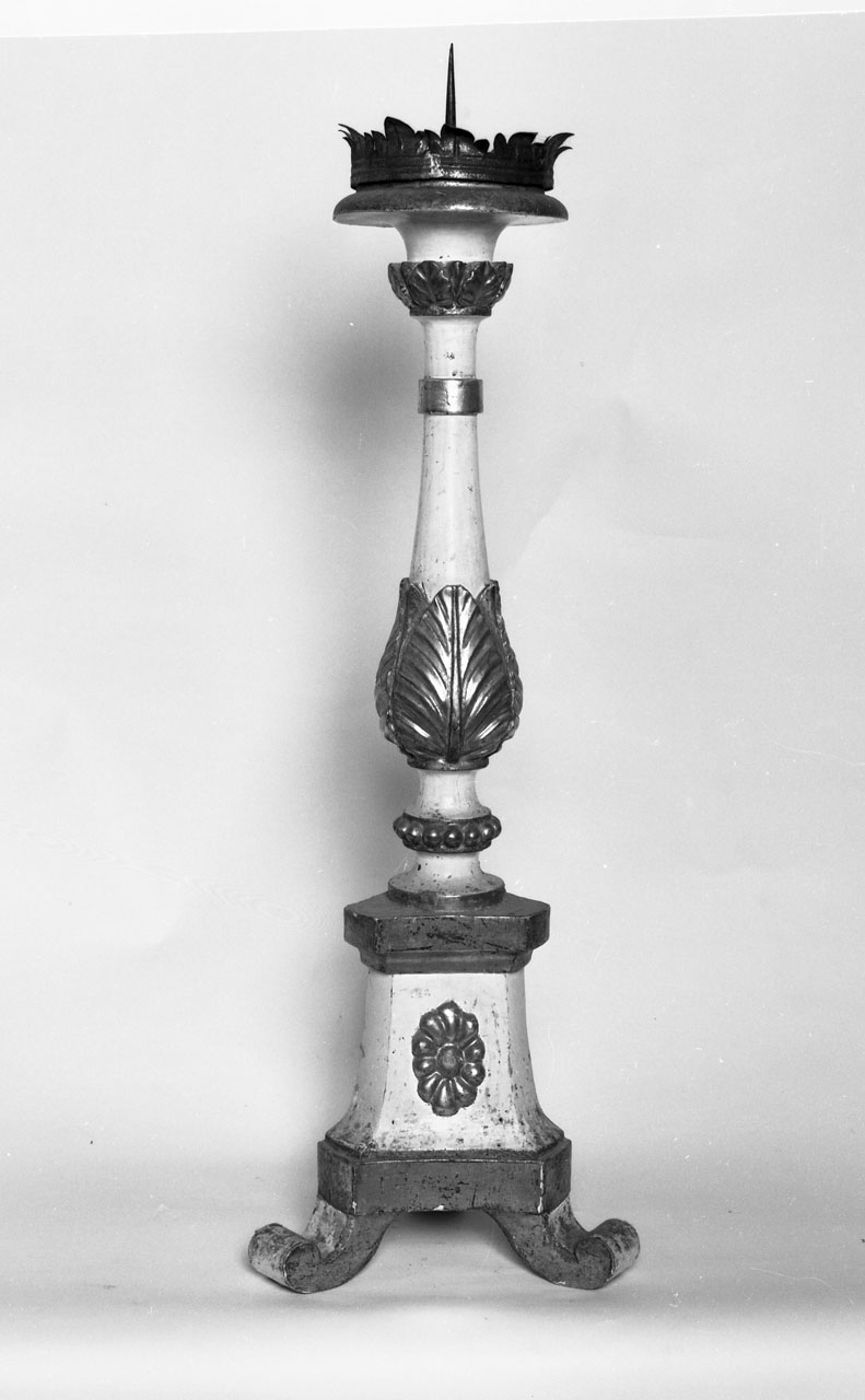 candeliere, opera isolata - bottega toscana (seconda metà sec. XVIII)