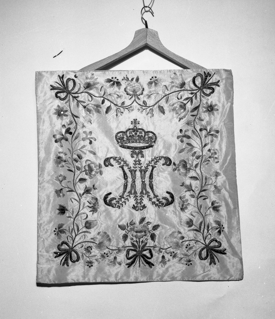 tendina - manifattura italiana (inizio sec. XIX)