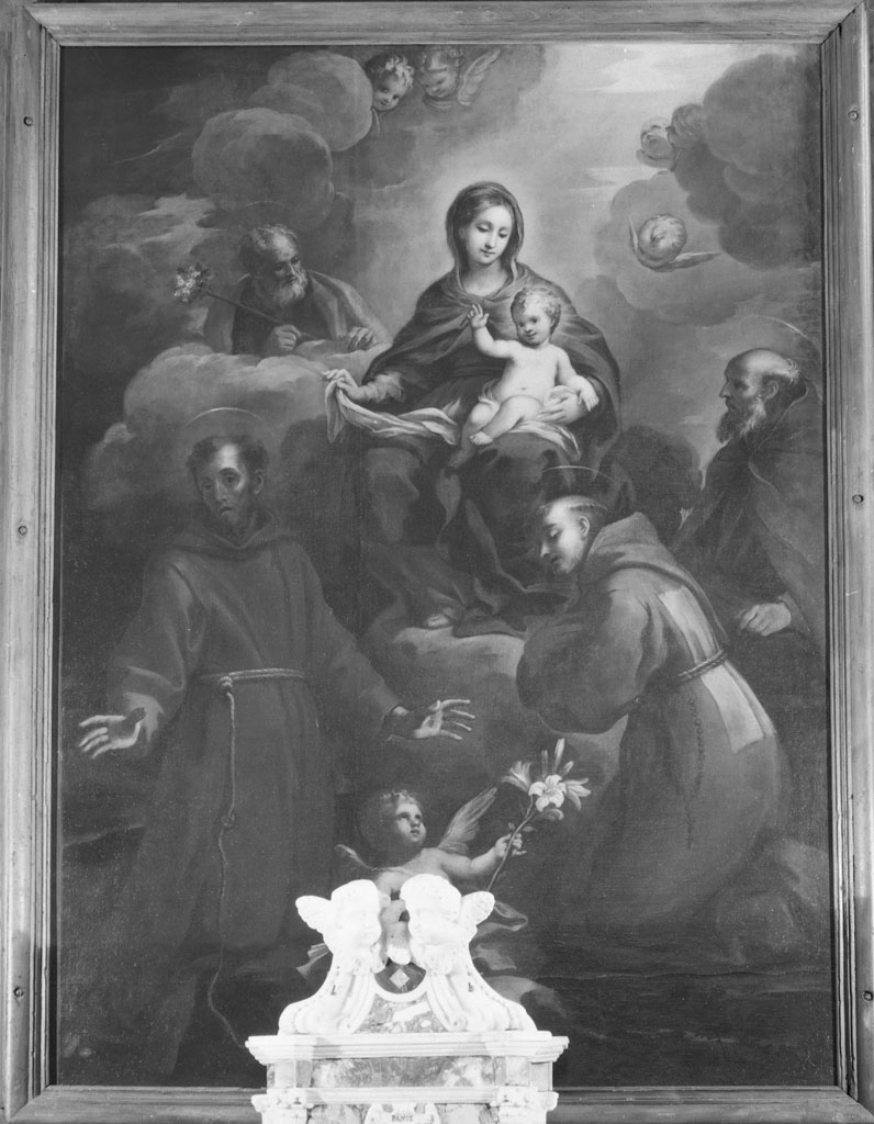 Madonna in gloria con San Francesco, Sant'Antonio e Guido Vagnottelli da Cortona (dipinto, opera isolata) di Marracci Giovanni (sec. XVII)