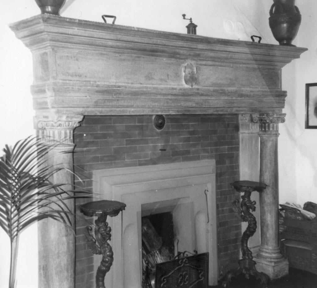 camino, opera isolata - bottega aretina (sec. XIV)