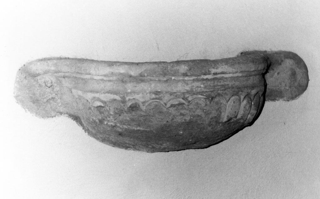 acquasantiera, opera isolata - bottega toscana (secc. XIV/ XV)