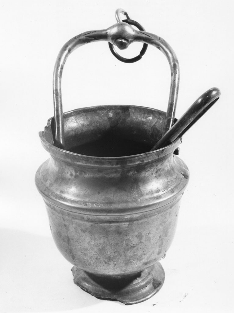 servizio per aspersione - bottega aretina (sec. XIX)