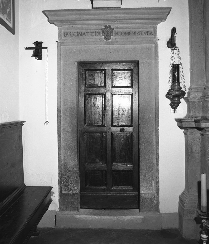 portale architravato - bottega toscana (sec. XVII)