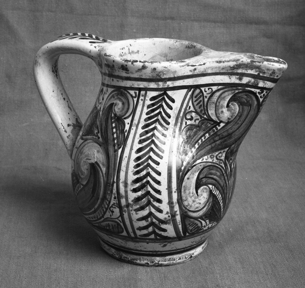 brocca - bottega faentina (sec. XVIII)