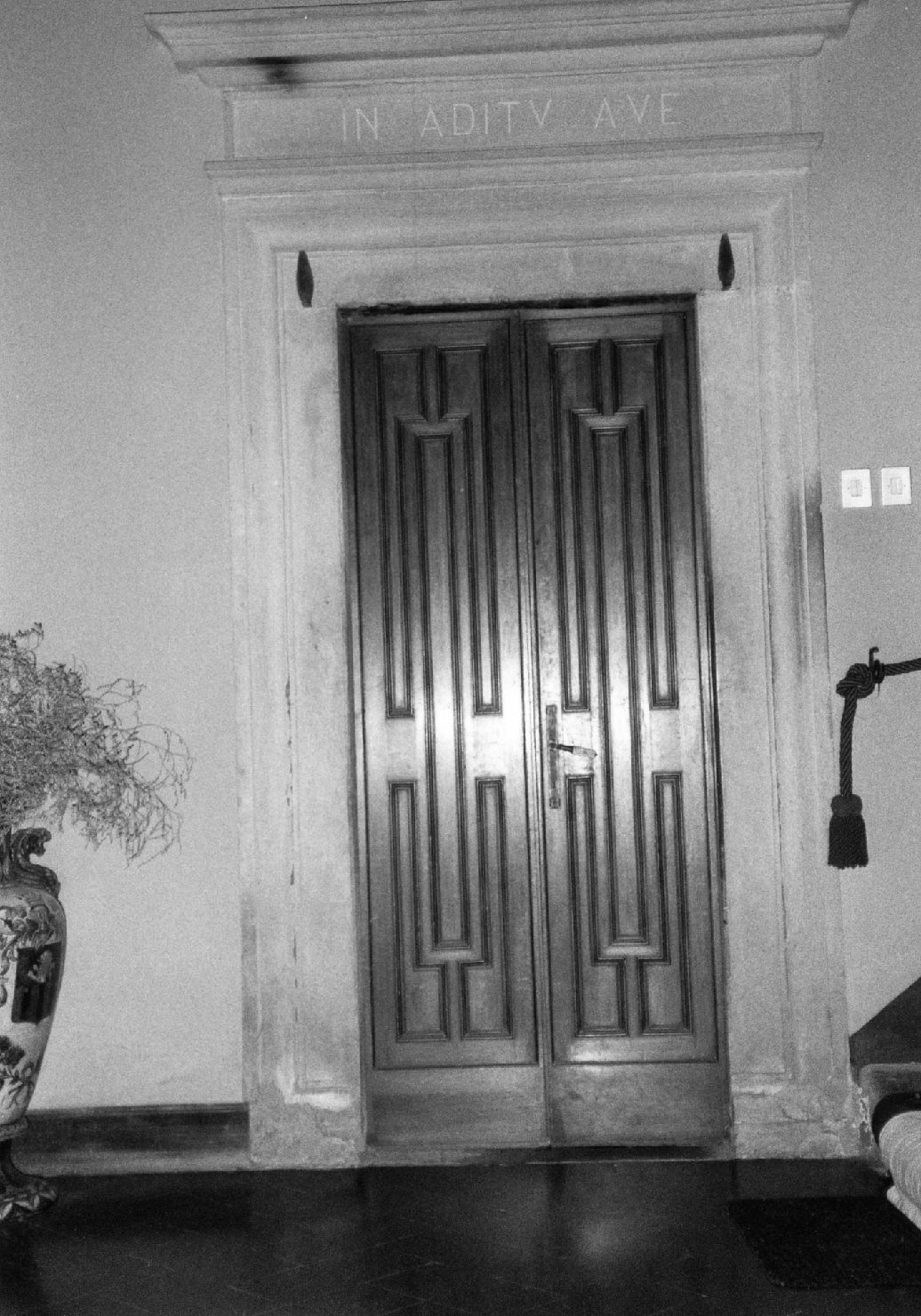 mostra di porta - bottega aretina (sec. XX)