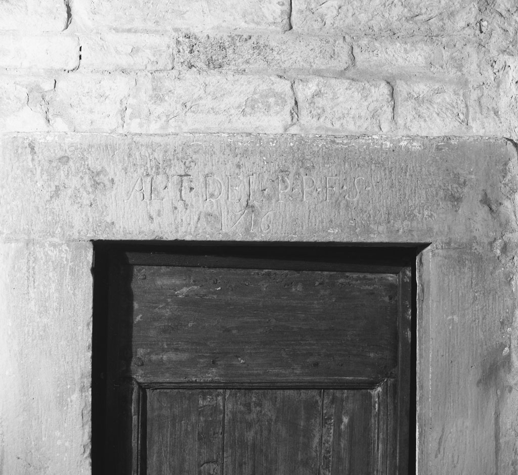 architrave - bottega toscana (sec. XVIII)