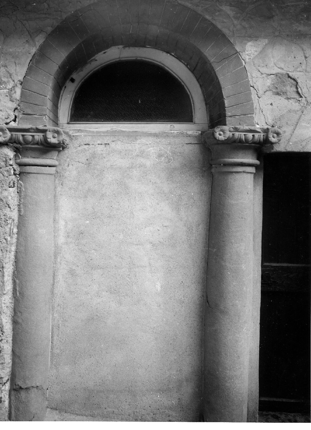 semicolonna, serie - bottega aretina (sec. XV)