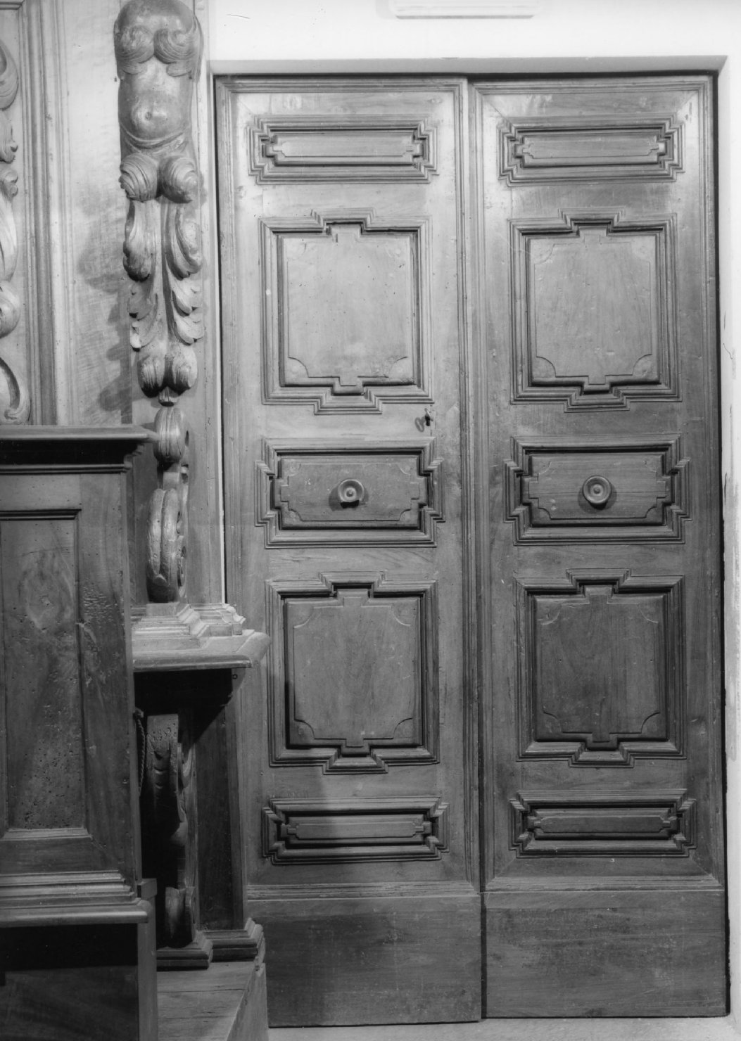 porta - a due battenti - bottega toscana (sec. XVIII)