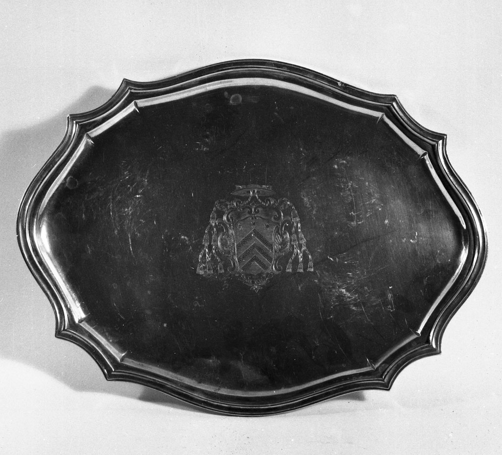 vassoio - bottega toscana (sec. XVIII)