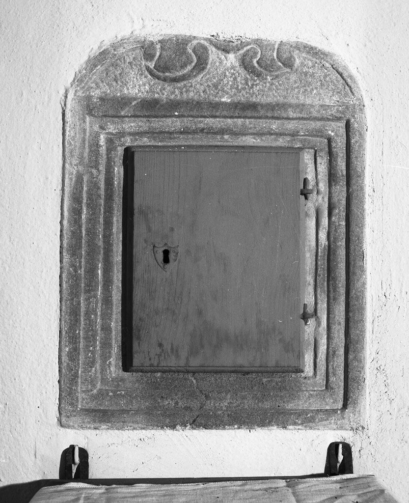 tabernacolo murale - bottega toscana (inizio sec. XIX)