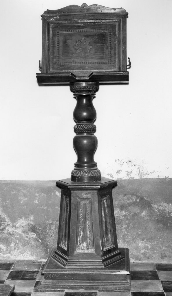 leggio a piede - bottega aretina (sec. XIX)