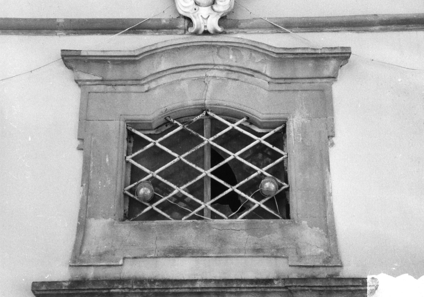 finestrella - bottega toscana (sec. XVIII)