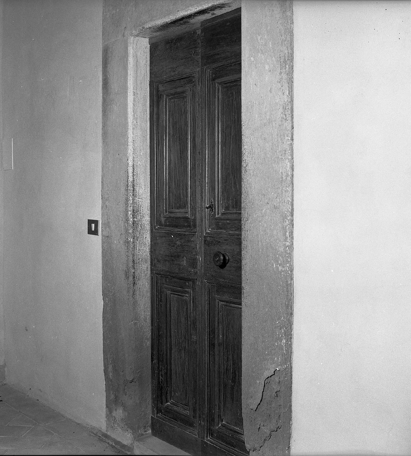 portone - a due battenti, opera isolata - ambito toscano (sec. XIX)