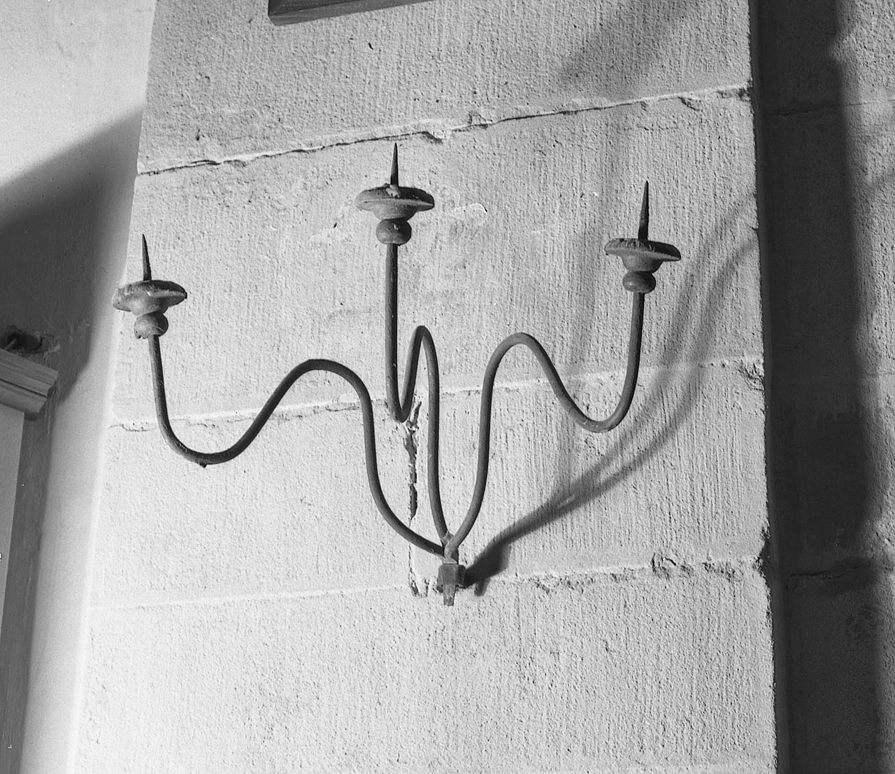 candelabro - a tre bracci, serie - ambito toscano (prima metà sec. XIX)