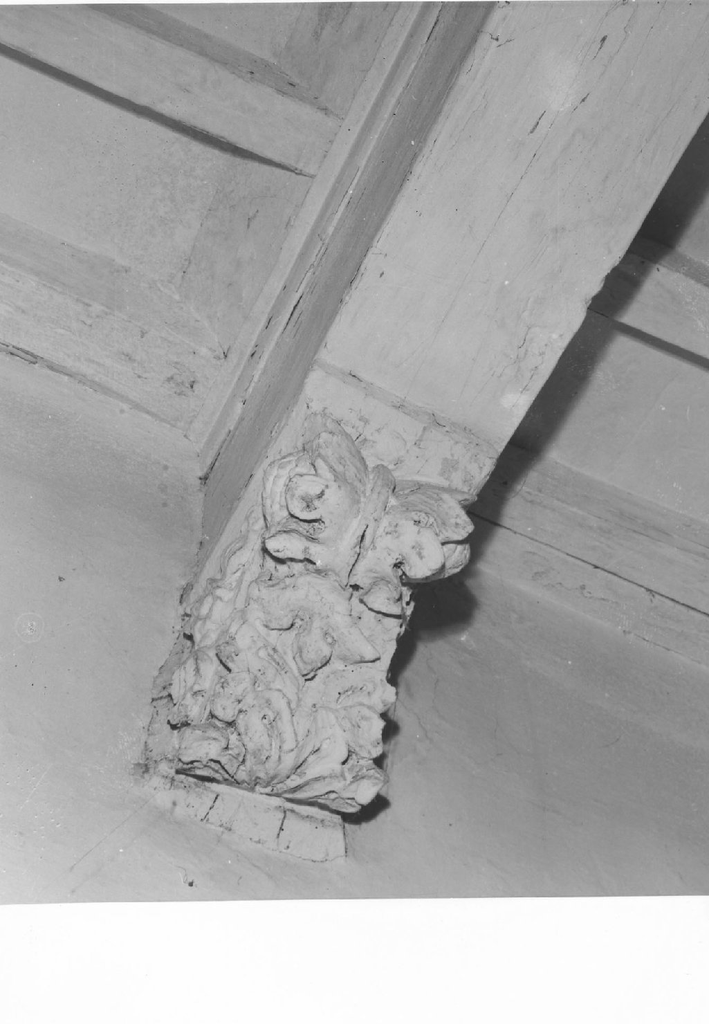 mensola, serie - bottega toscana (fine/inizio secc. XV/ XVI)