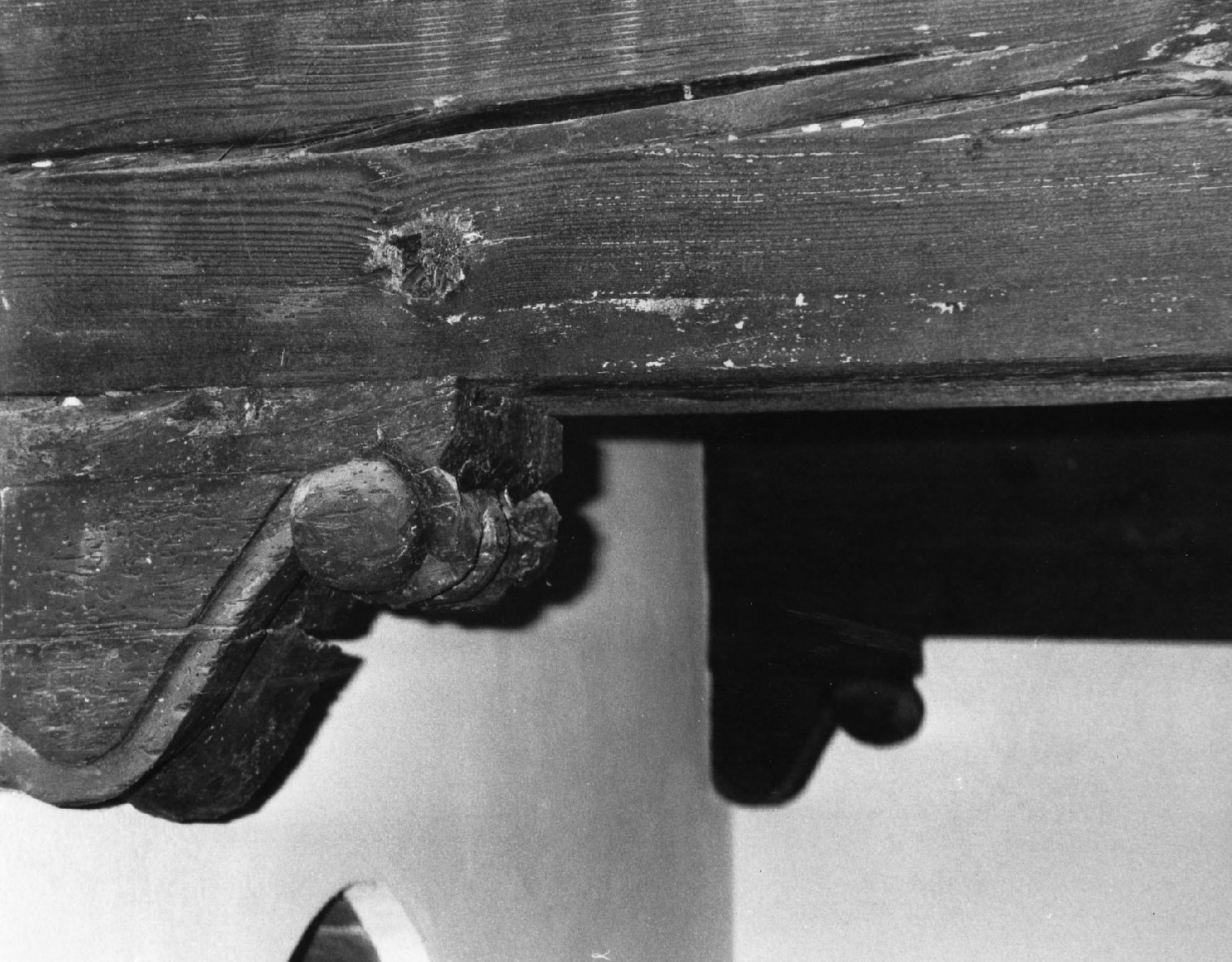 mensola, serie - bottega toscana (fine/inizio secc. XV/ XVI)