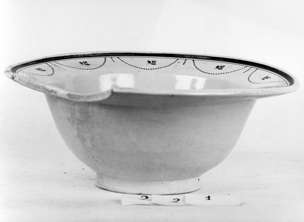 bacile da barbiere - bottega faentina (prima metà sec. XIX)