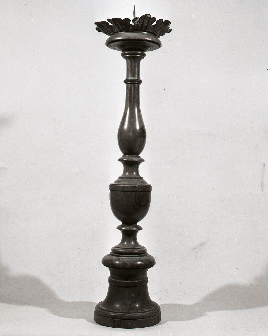 candelabro - bottega toscana (fine sec. XIX)