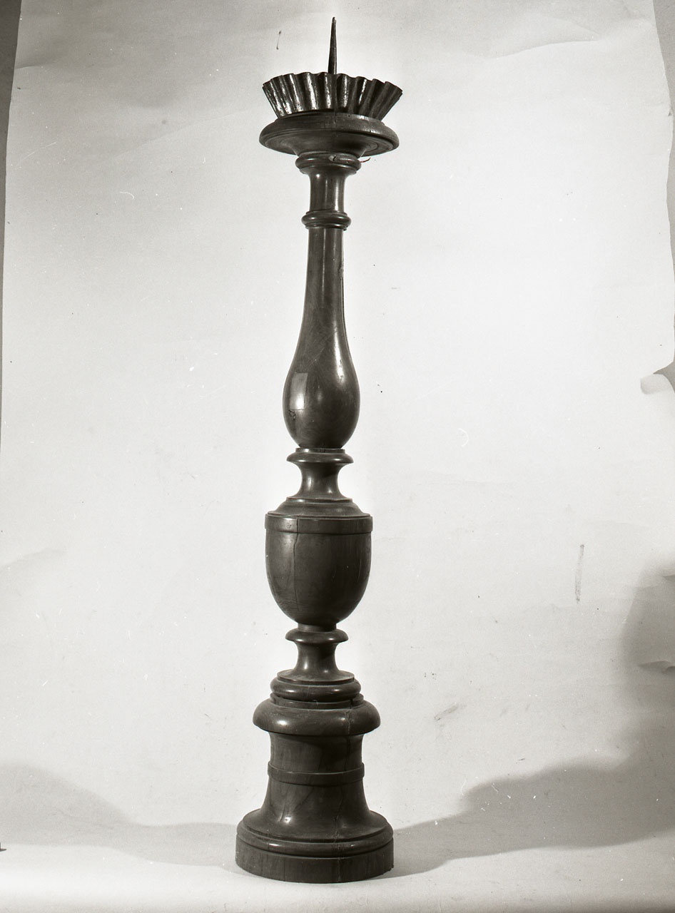 candeliere, opera isolata - bottega toscana (fine sec. XIX)