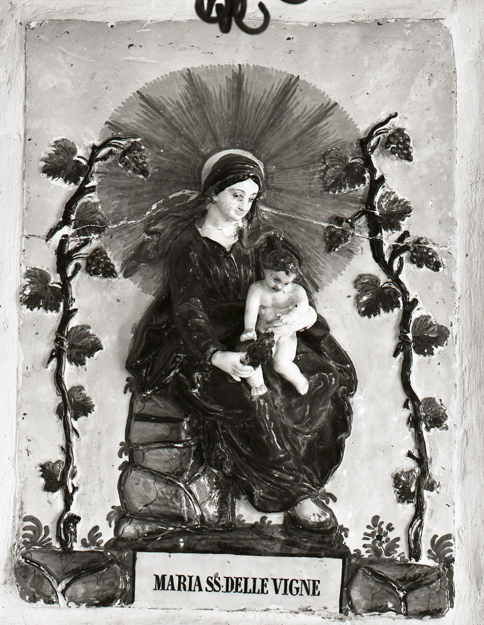Madonna con Bambino (rilievo, opera isolata) - bottega toscana (secc. XVIII/ XIX)
