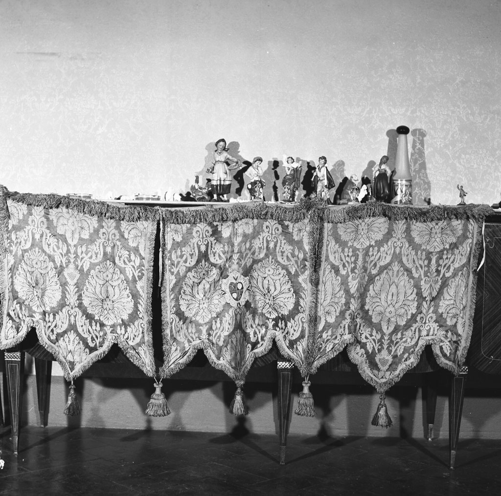 drappellone del baldacchino processionale - manifattura fiorentina (sec. XVIII)