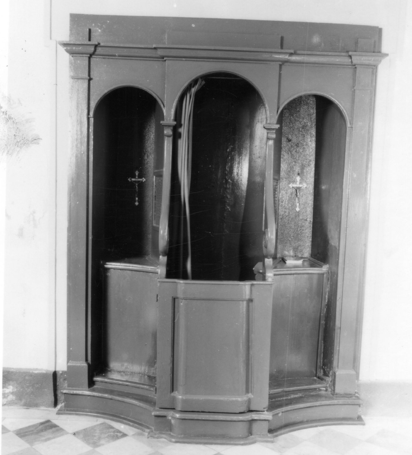 confessionale - bottega toscana (inizio sec. XX)